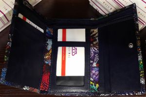 Kolorowe damskie portfele RFID