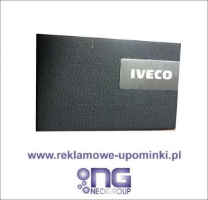 Etui na wizytówki z logo