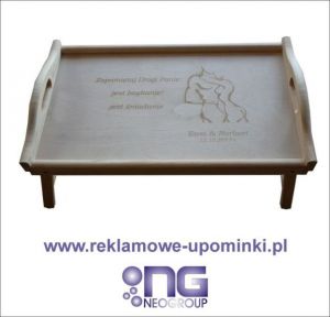 Taca śniadaniowa z grawerem