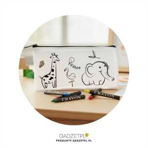 Piórnik z logo Pika