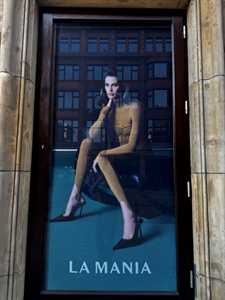 Podświetlana witryna