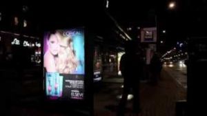 Kampania L'OREAL z wykorzystaniem specjalnego druku z efektem animacji