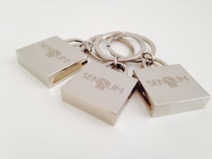 Brelok metalowy, torba