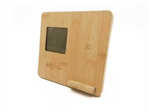 Stacja pogodowa z logo