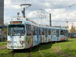 Oklejanie tramwajów