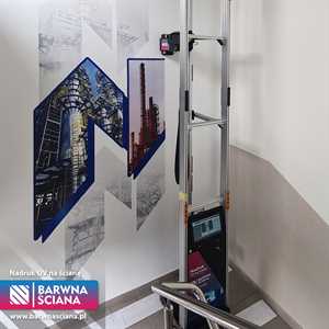 Druk ścienny w firmie