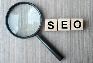 Trendy i prognozy SEO na rok 2023