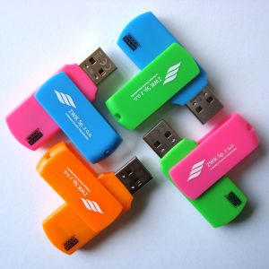 Kolorowe pamięci USB z wieczystą gwarancją