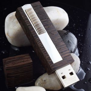 USB Pendrive w drewnie polskim i egzotycznym