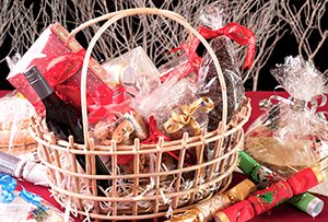 Kosze świąteczne – słodki upominek dla pracowników