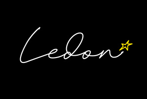 Neony ledowe: Jak światło kształtuje wizerunek marki?