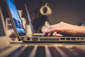 Porównywarka ofert internetu – jak wybrać najlepsze rozwiązanie dla domu?