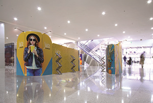 Systemy wystawiennicze - 5 powodów, dla których warto uczestniczyć w targach